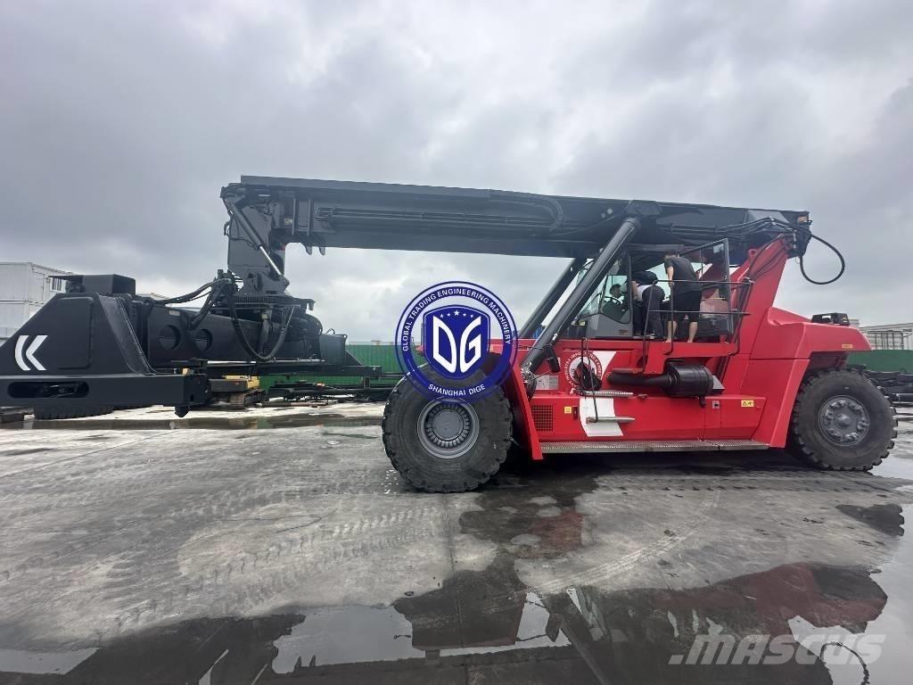 Kalmar DRF 450 Reachstackers