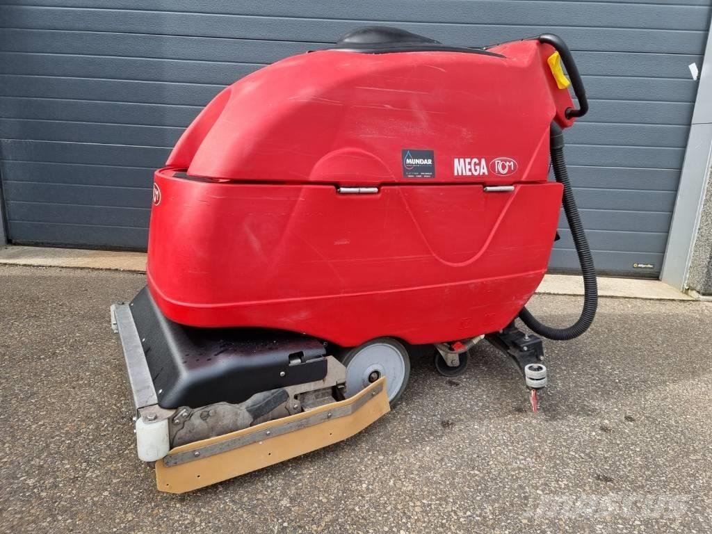 RCM Mega 702R Sopmaskiner