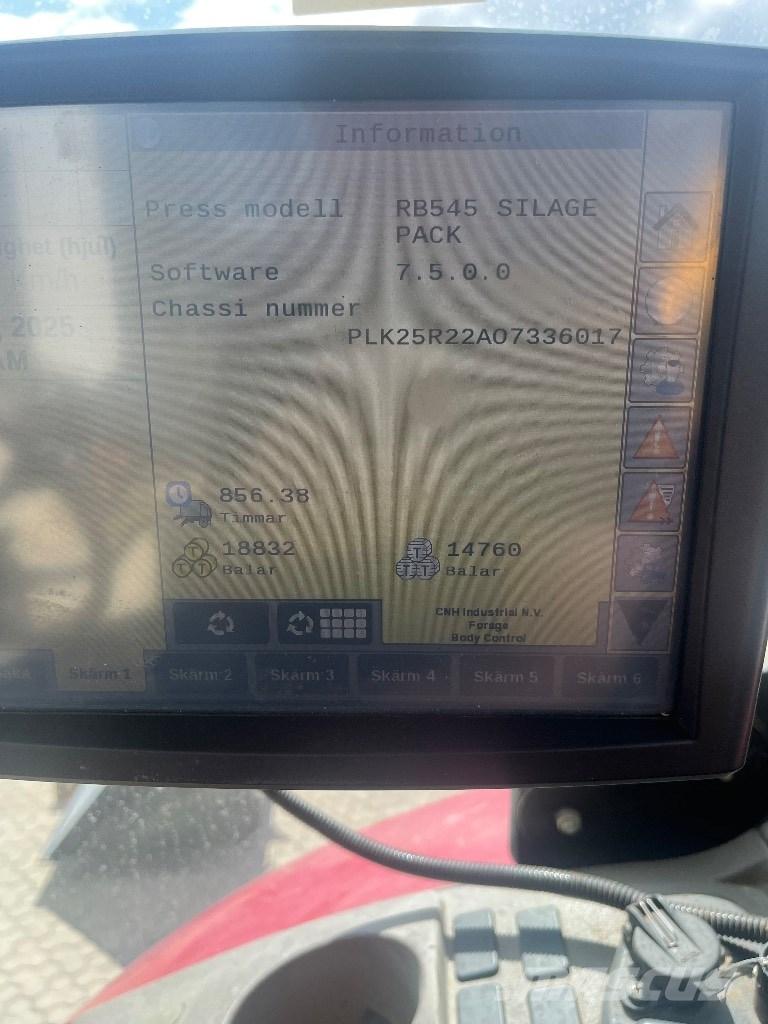 Case IH RB 545 Rundbalspressar