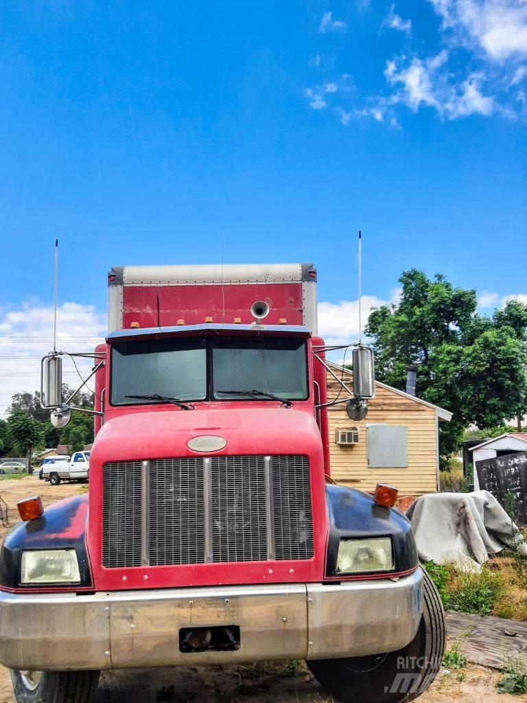 Peterbilt 330 Övriga bilar
