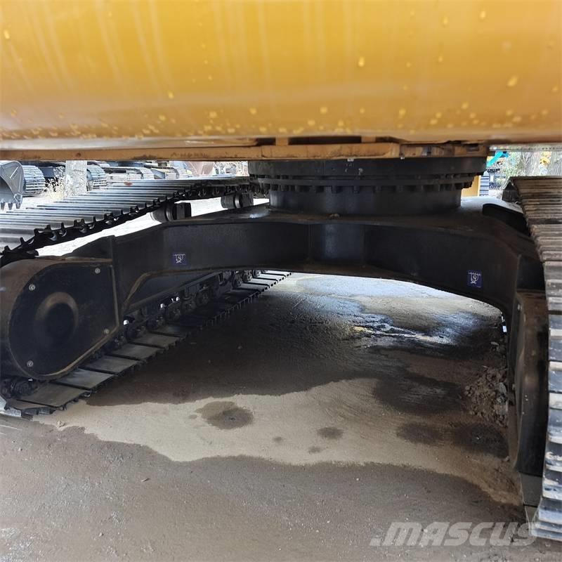 CAT 330 D2 Bandgrävare