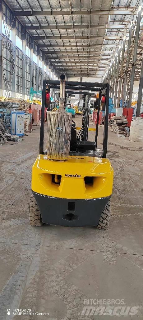 Komatsu FD 30 T-14 Dieselmotviktstruckar