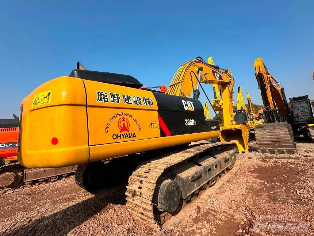 CAT 329 D Bandgrävare