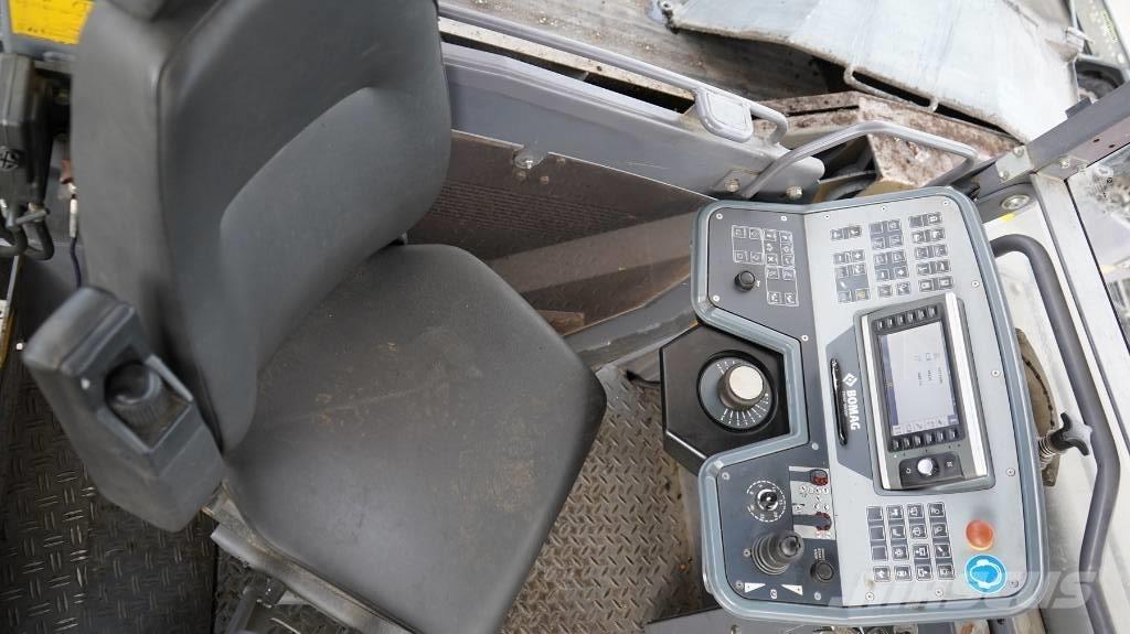 Bomag BMF 2500 S Asfaltsläggningsmaskiner