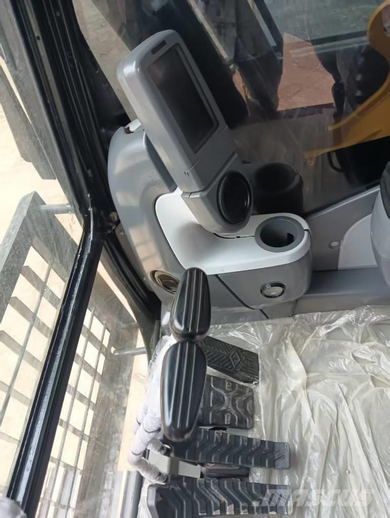 CAT 320 D2L Bandgrävare