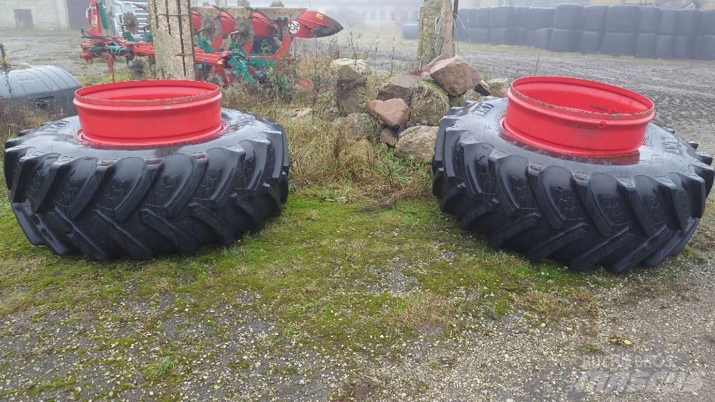 Fendt 724 Profi Plus Traktorer
