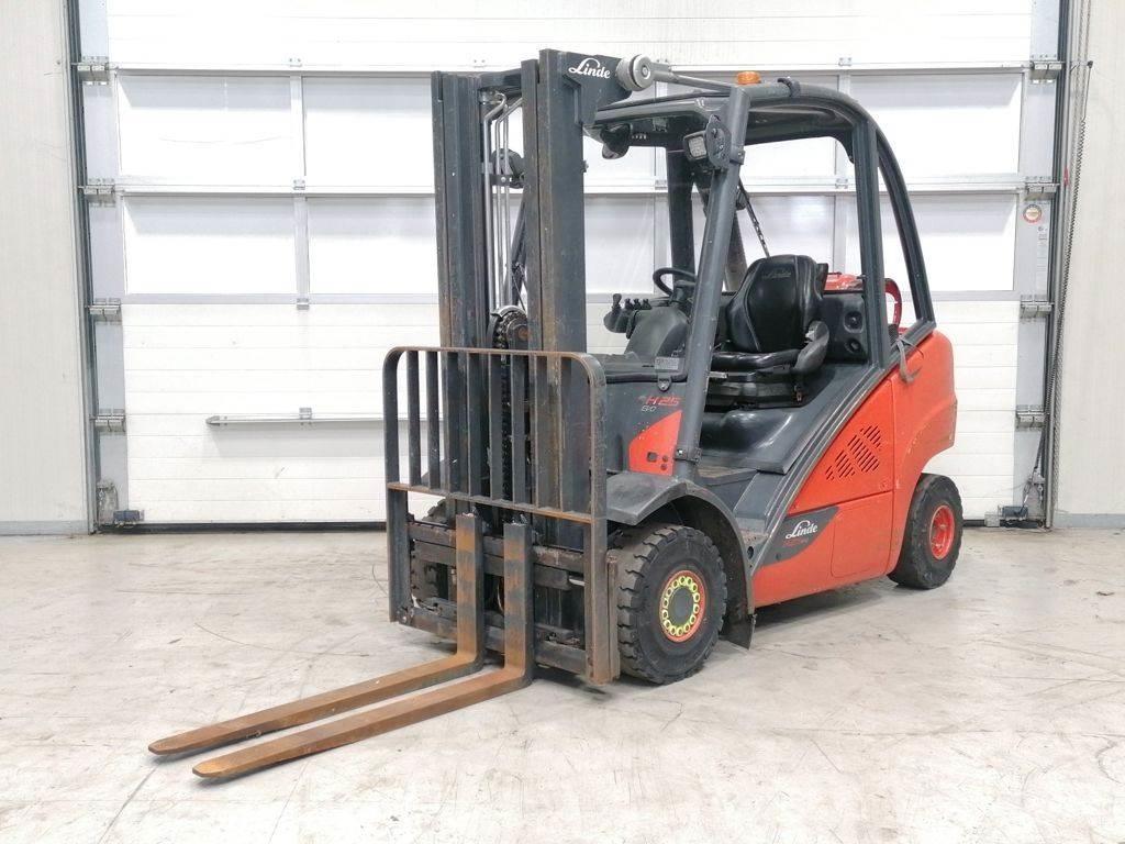 Linde H25T-02 Elmotviktstruckar