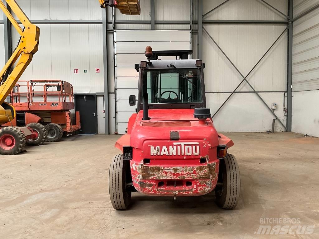 Manitou MC 40 Terrängtruck