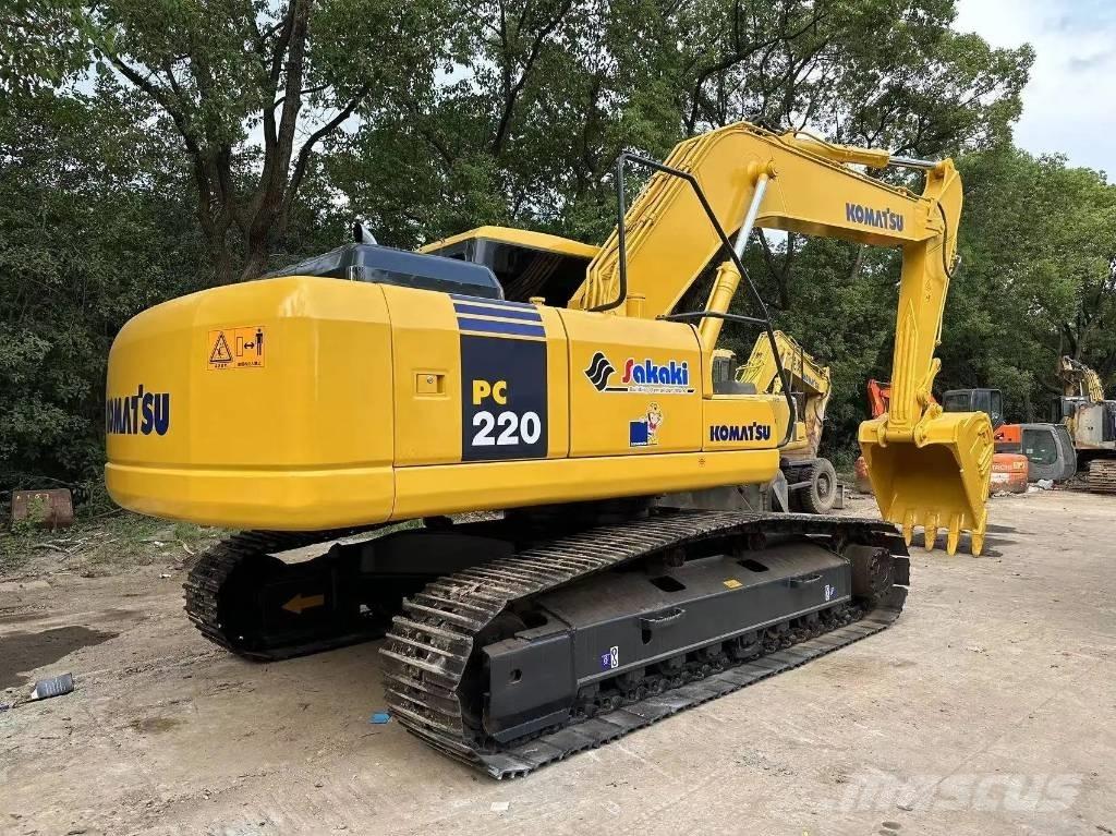 Komatsu PC220-8 Bandgrävare