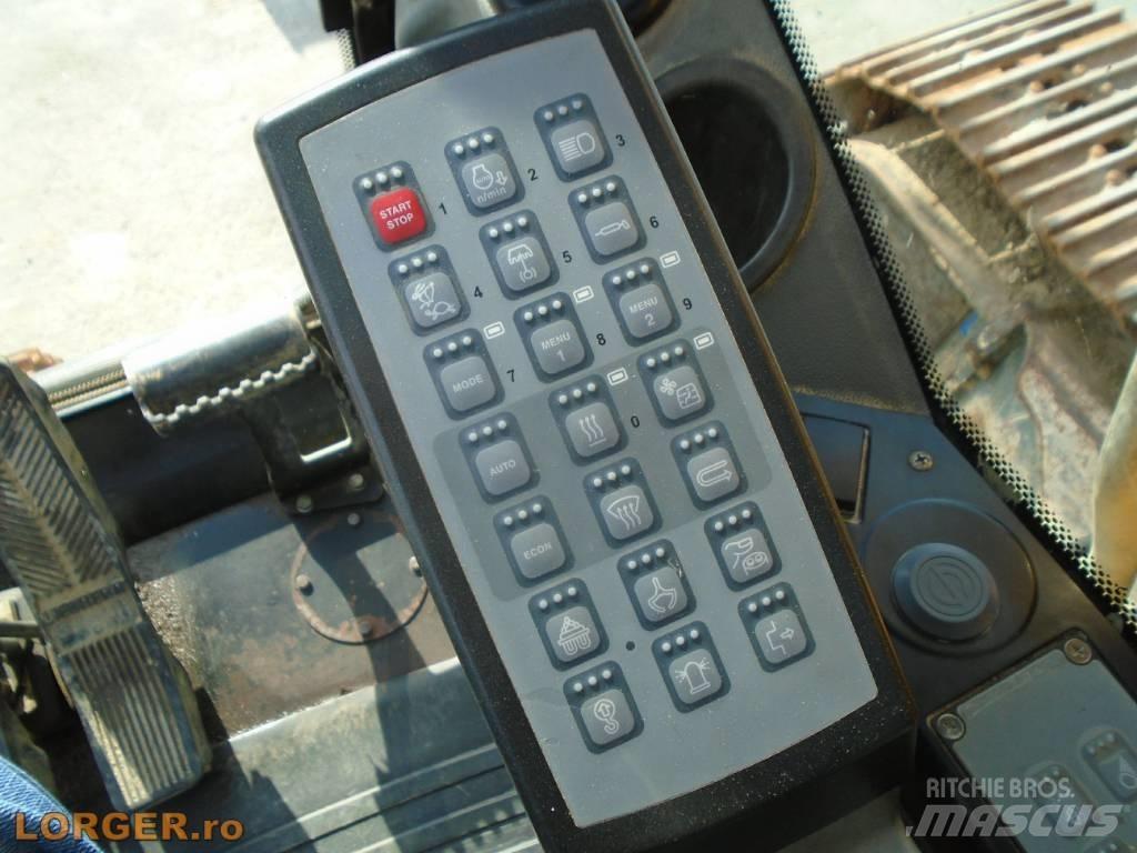 Liebherr R 916 Bandgrävare