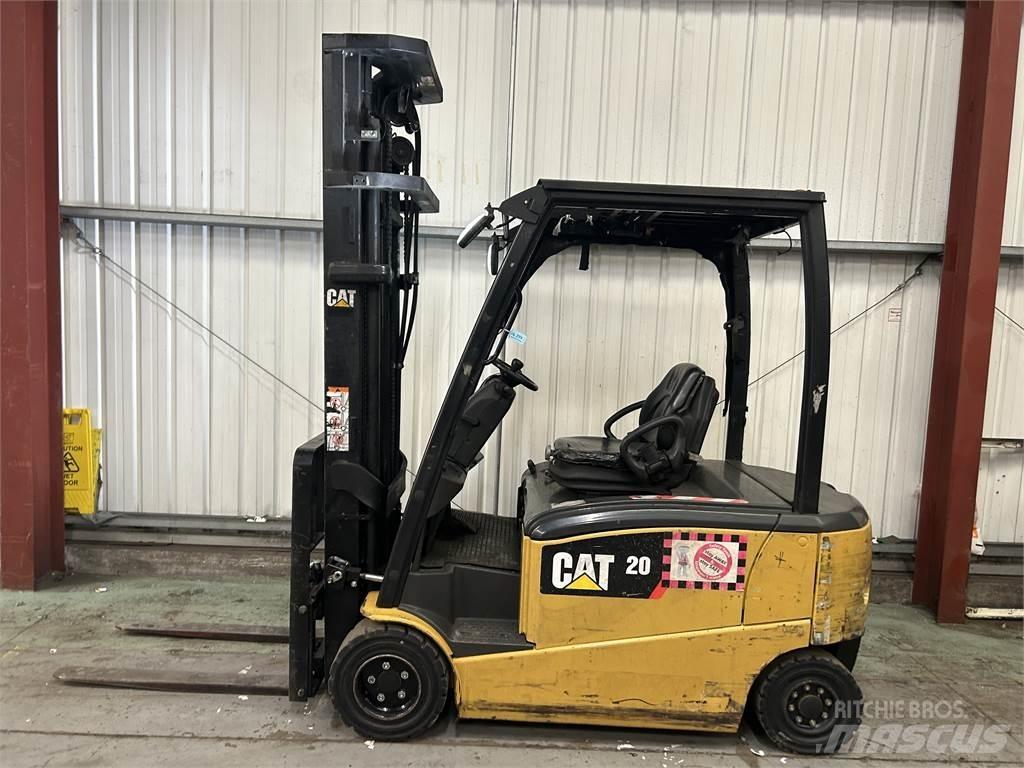 CAT EP20PN Elmotviktstruckar