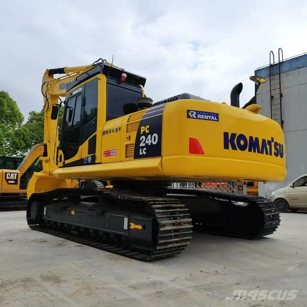 Komatsu PC 240 LC-8 Bandgrävare