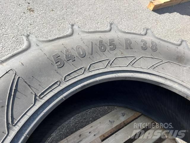 Mitas 540/65-38 Däck, hjul och fälgar