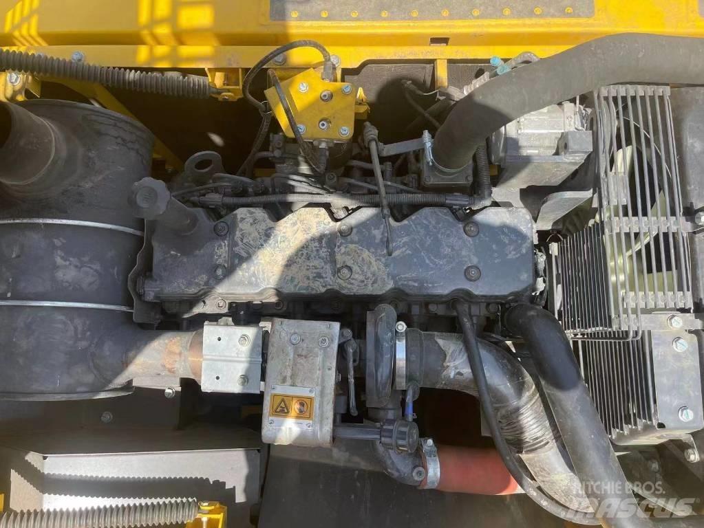 Komatsu PC 270 Bandgrävare