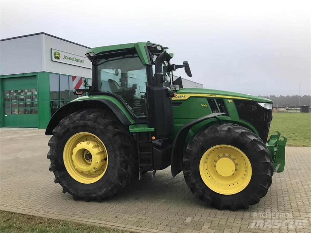 John Deere 7R 330 Traktorer