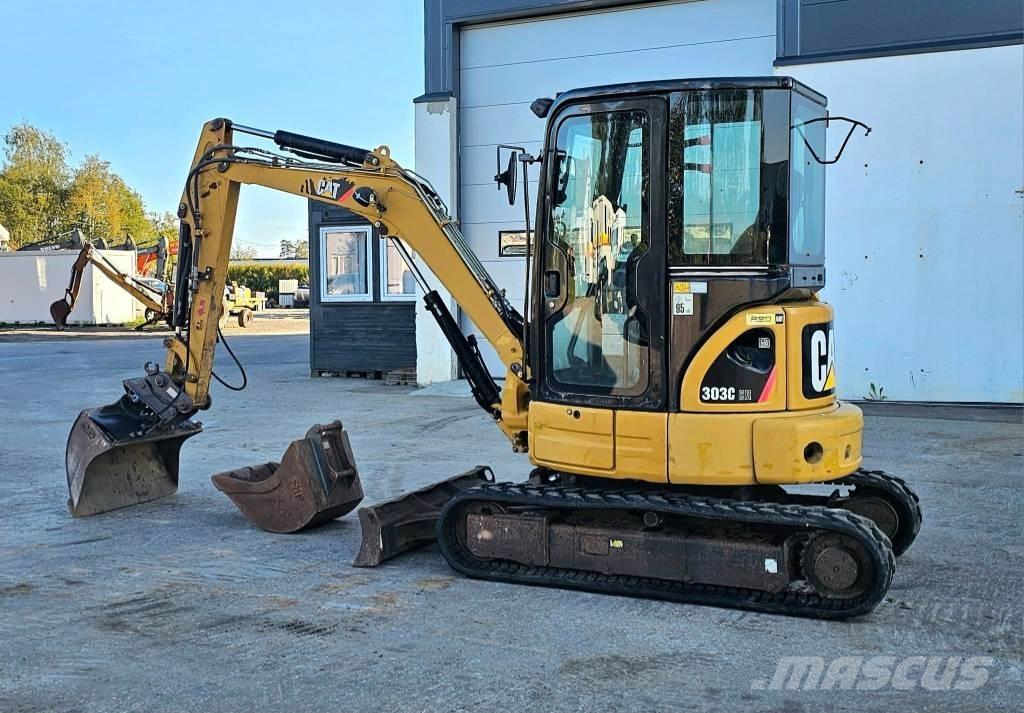 CAT 303 CR Minigrävare < 7t