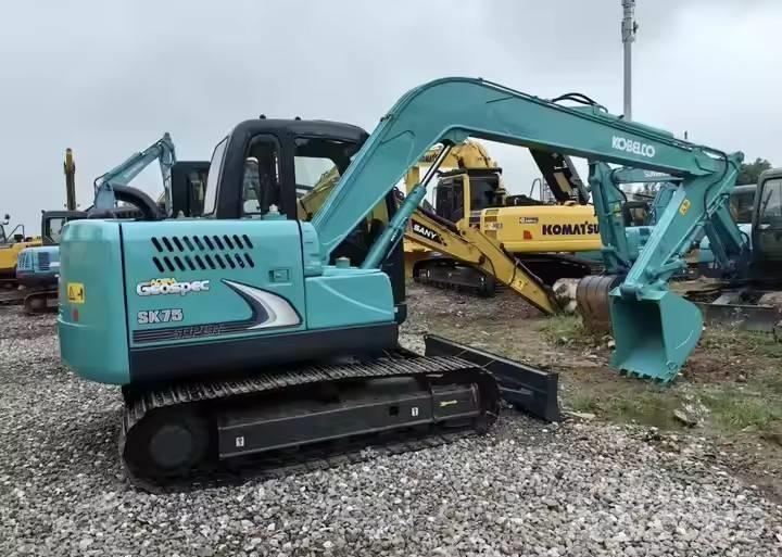 Kobelco SK75 Bandgrävare