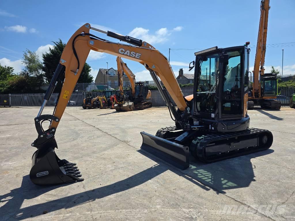 CASE CX50D Minigrävare < 7t