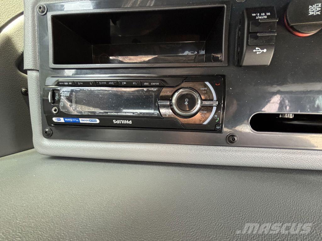 Yanmar B95W Hjulgrävare