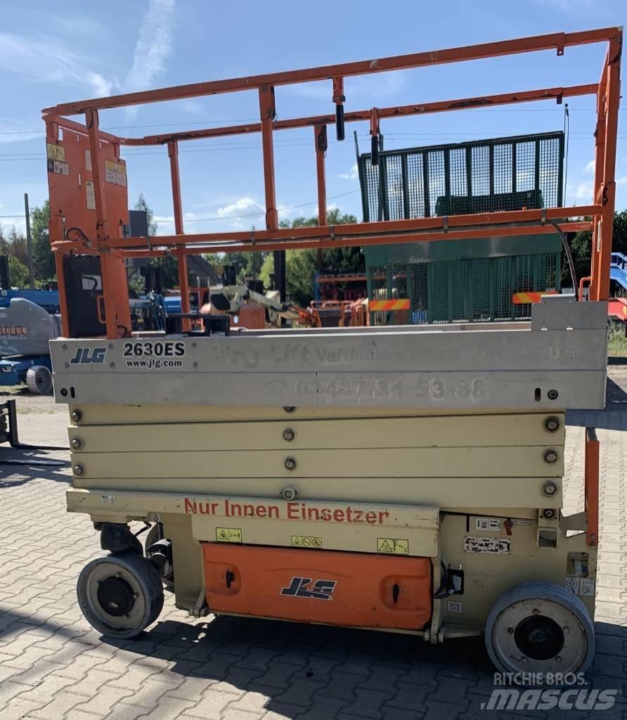 JLG 2630 ES Saxliftar
