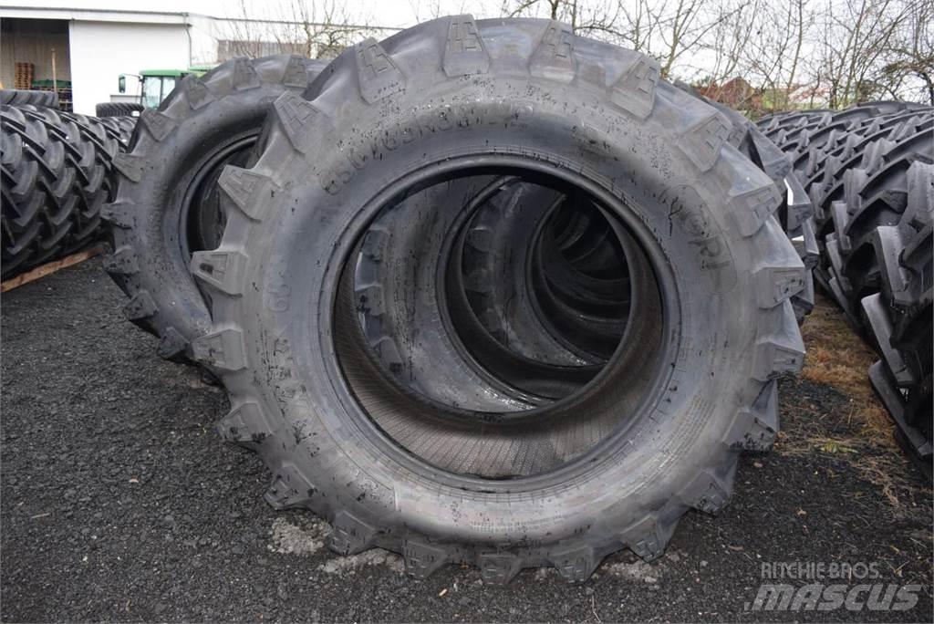  650/65R38 ***GRI*** Däck, hjul och fälgar