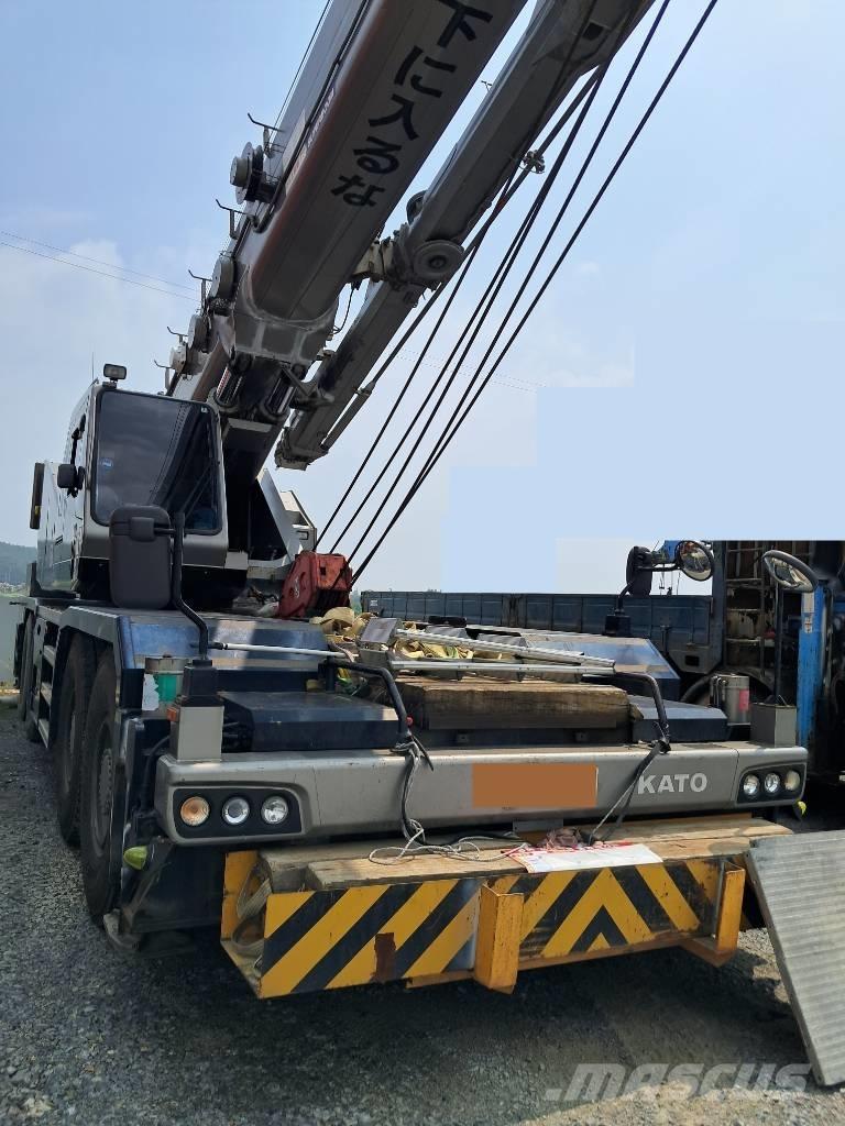 Kato KR-75H Terrängkranar (Grov terräng)