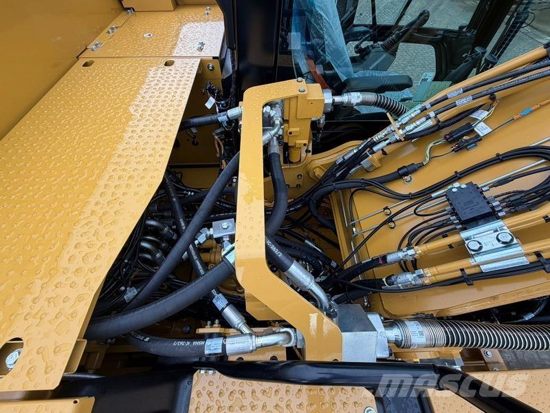 CAT 323-07 Bandgrävare