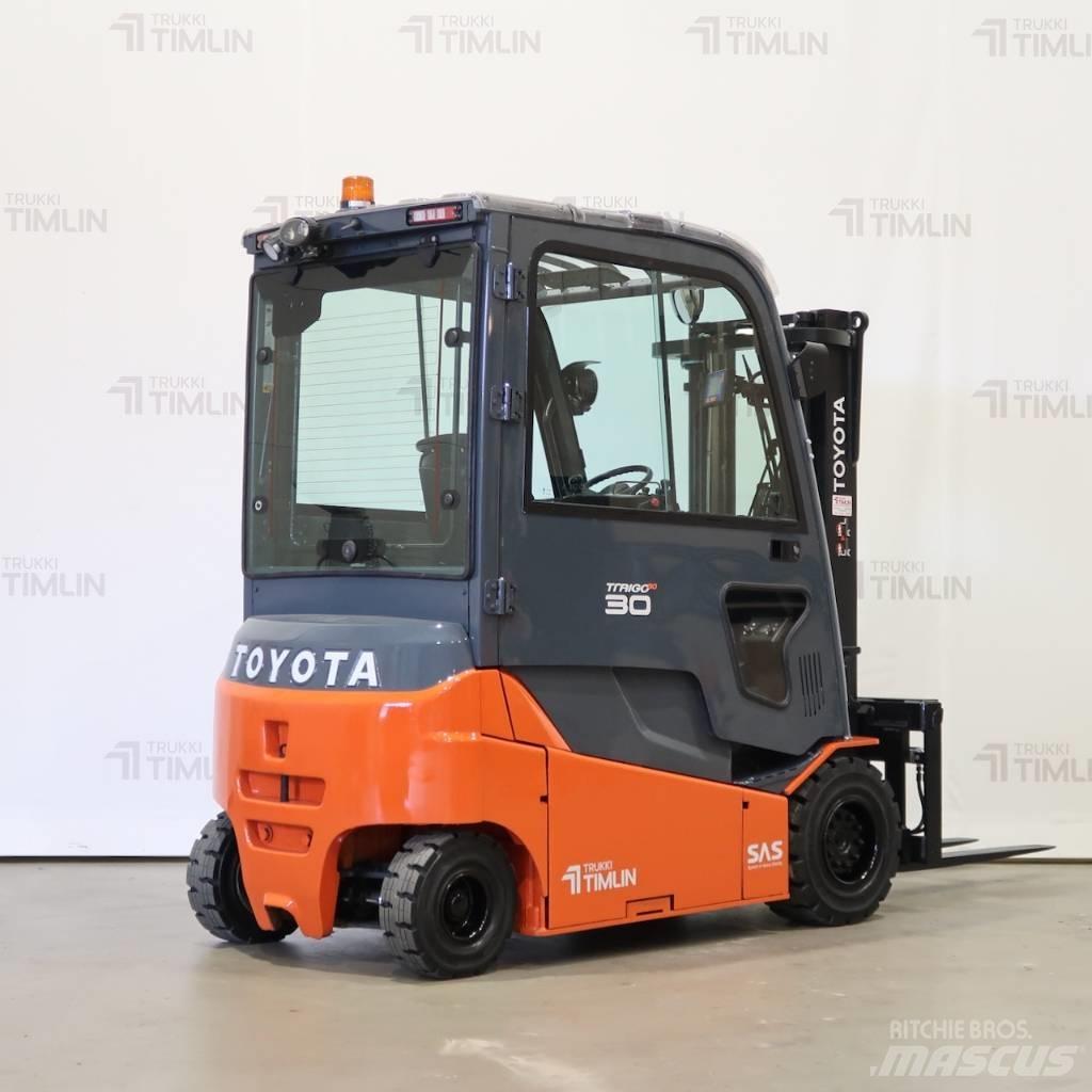 Toyota 8FBMT30 Elmotviktstruckar