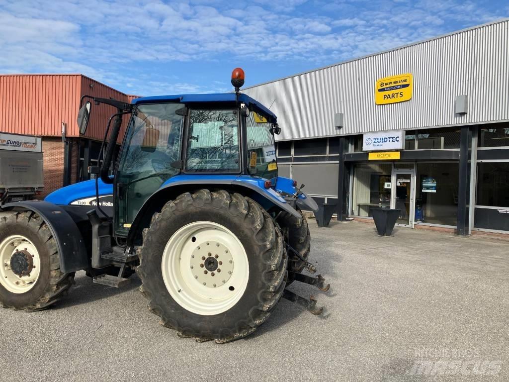 New Holland TL 90 Traktorer