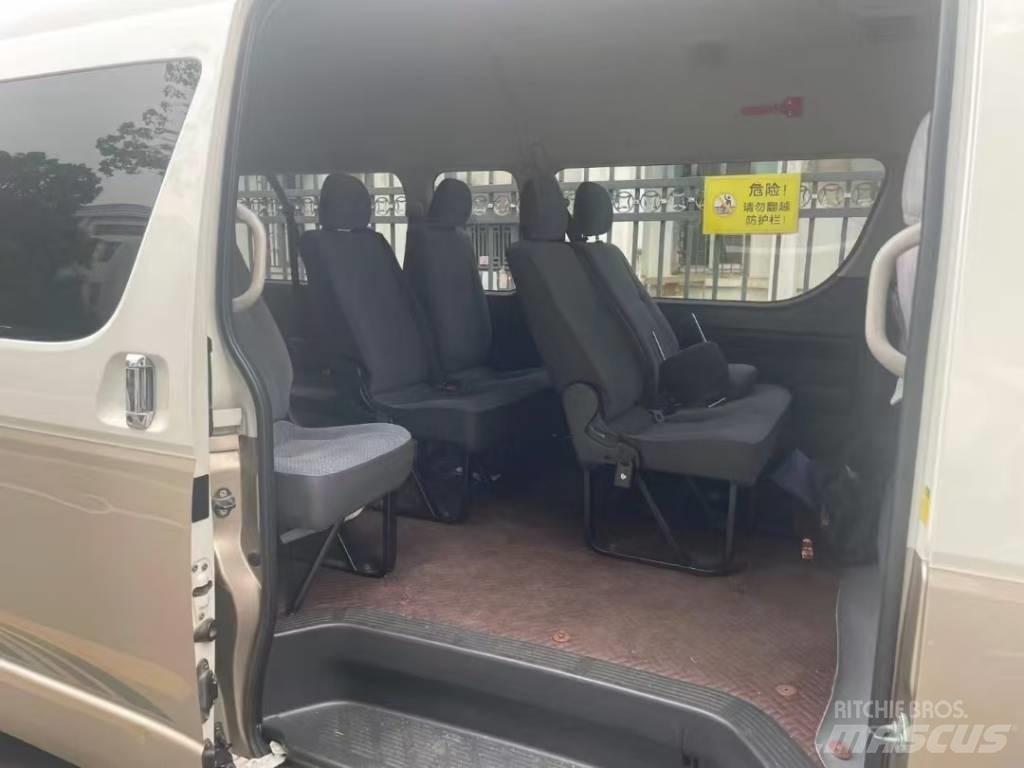 Toyota Coaster Linjebussar