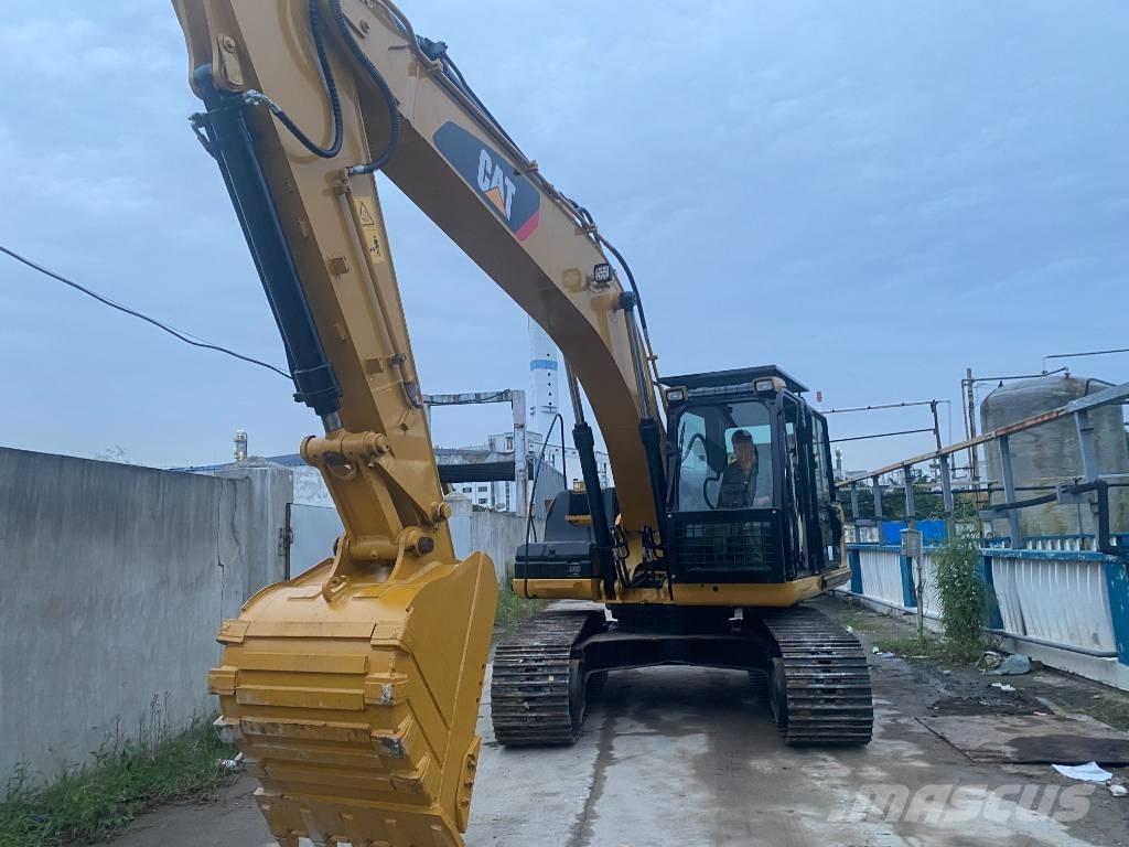CAT 320 D Bandgrävare