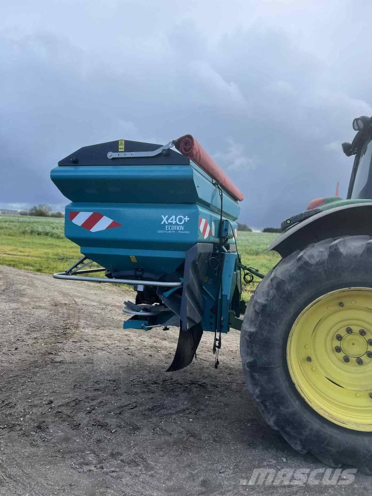 Sulky X40+ Fast- och kletgödselspridare
