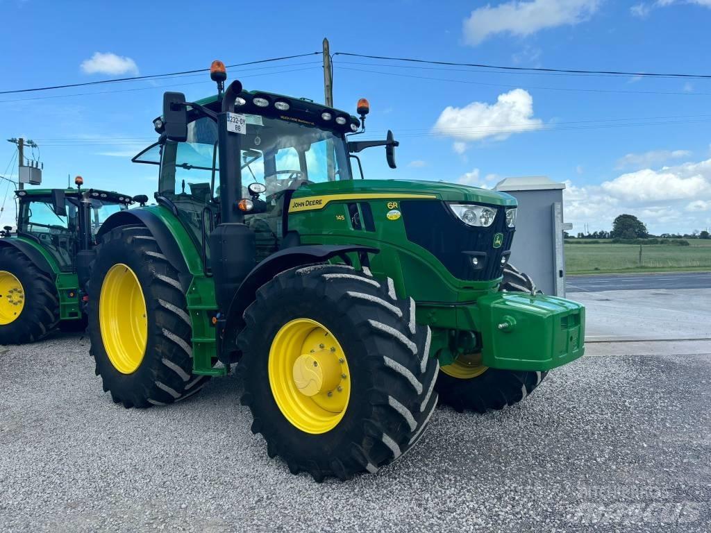 John Deere 6145 R Traktorer