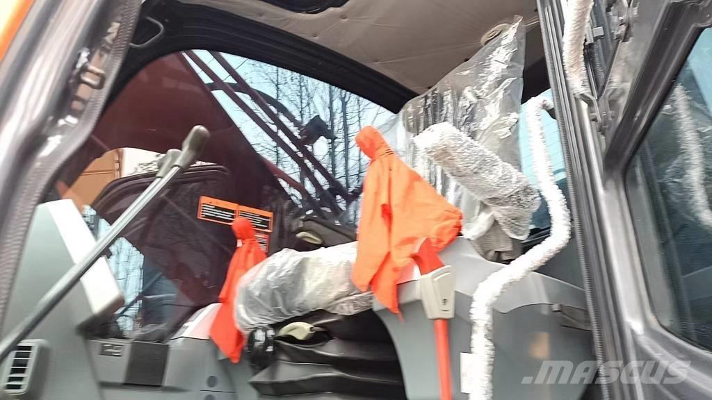 Doosan 225 LC-9 Bandgrävare