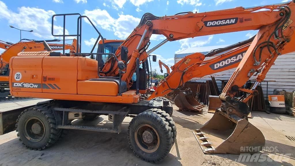 Doosan DX 160 W-3 Hjulgrävare