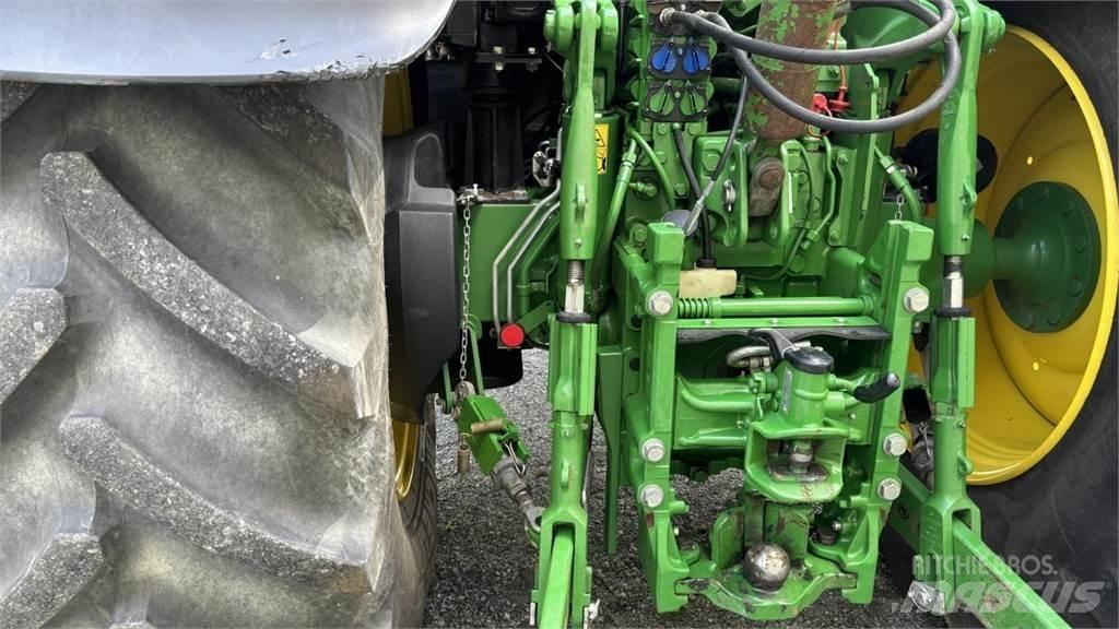 John Deere 6R195 Traktorer