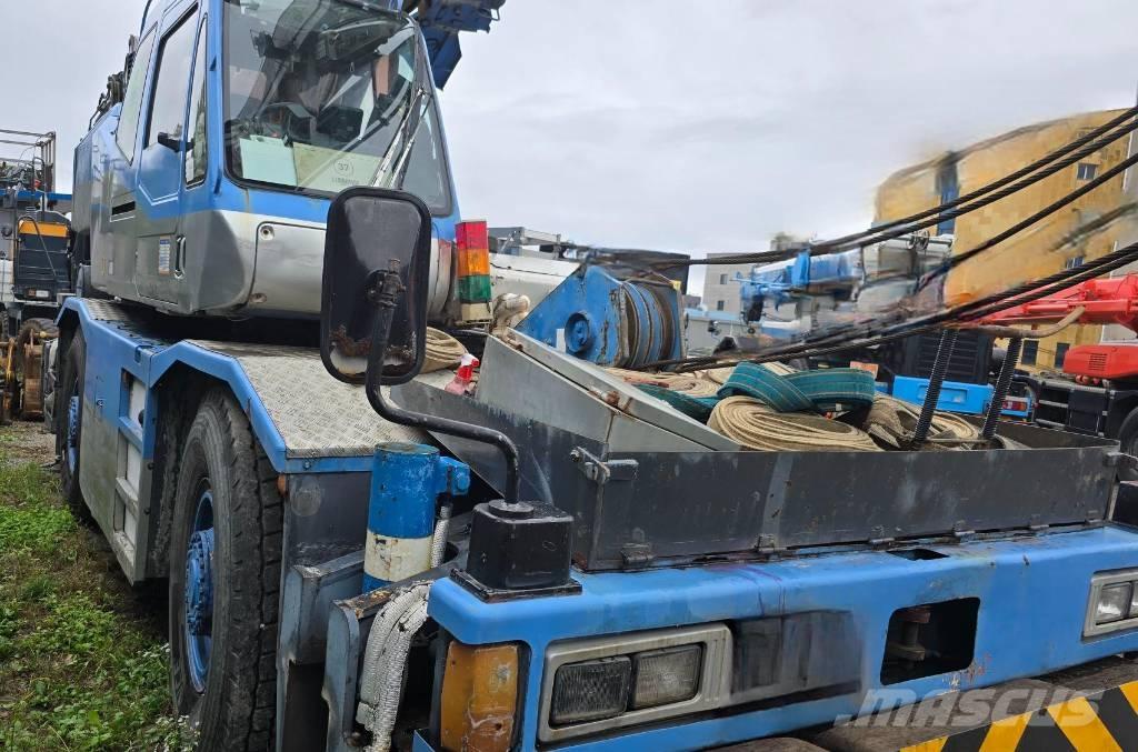 Tadano TR 250 M-6 Terrängkranar (Grov terräng)