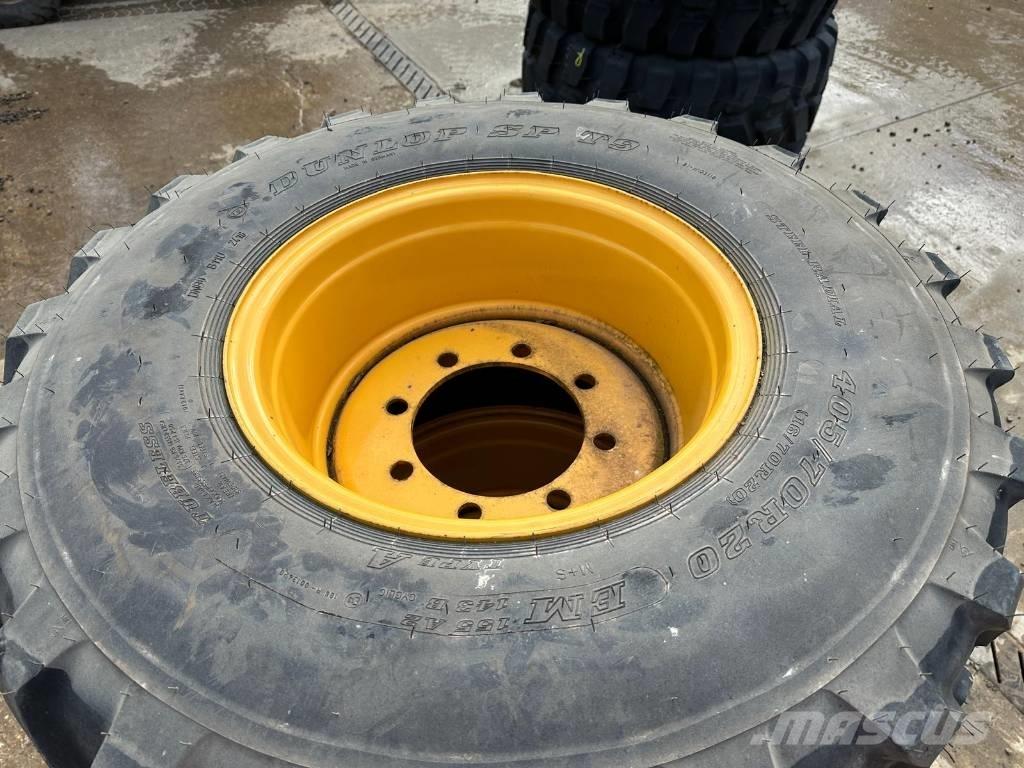 Dunlop 405/70R20 Däck, hjul och fälgar