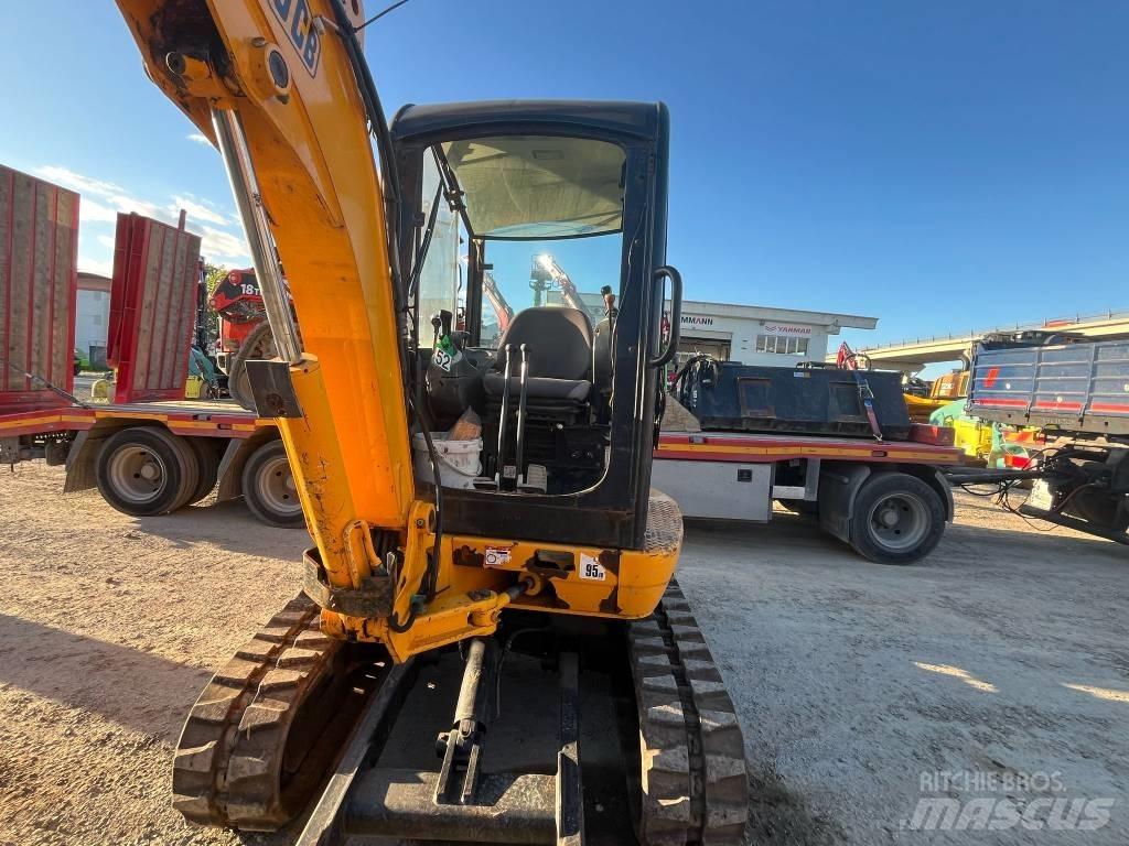 JCB 8030 Minigrävare < 7t