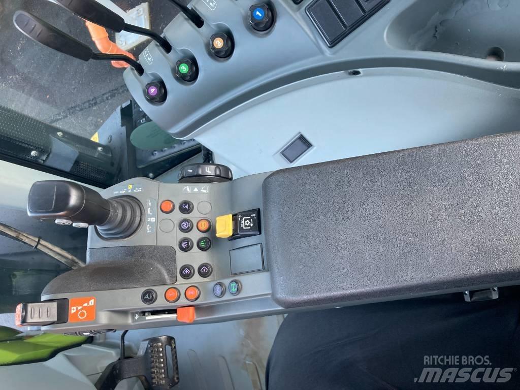 CLAAS Axion 830 CIS Traktorer