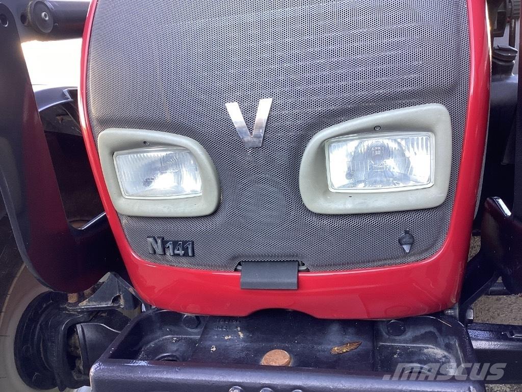 Valtra N141 Traktorer