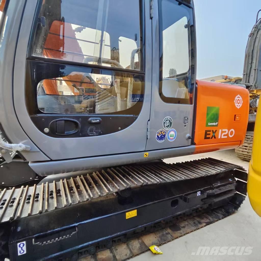 Hitachi EX 120 Midigrävmaskiner 7t - 12t
