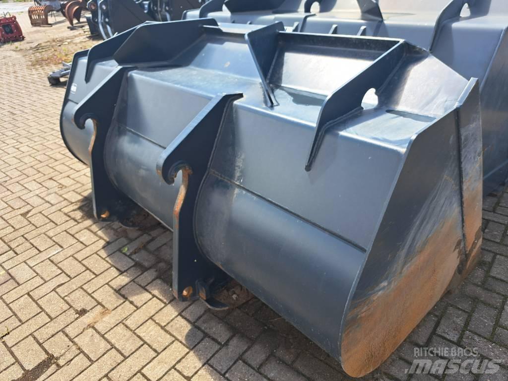 Hyundai HL955A Skopor