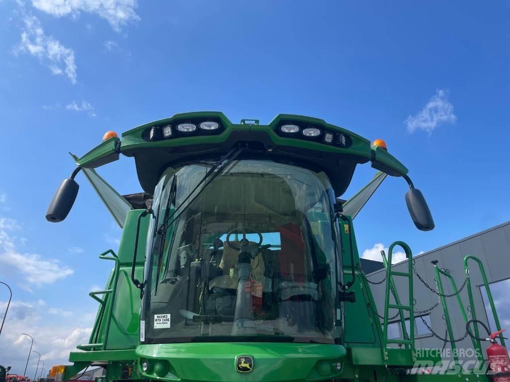 John Deere S670 4x4 Skördetröskor