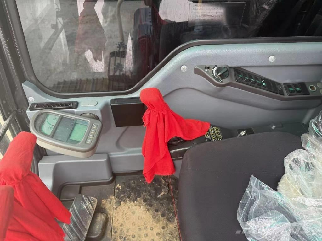 Volvo 140 Bandgrävare