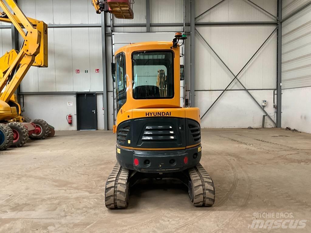 Hyundai 30 Z-9 Minigrävare < 7t