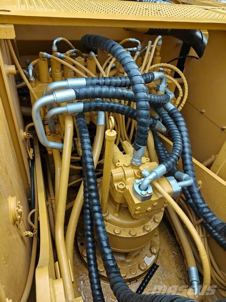 CAT 320C Bandgrävare