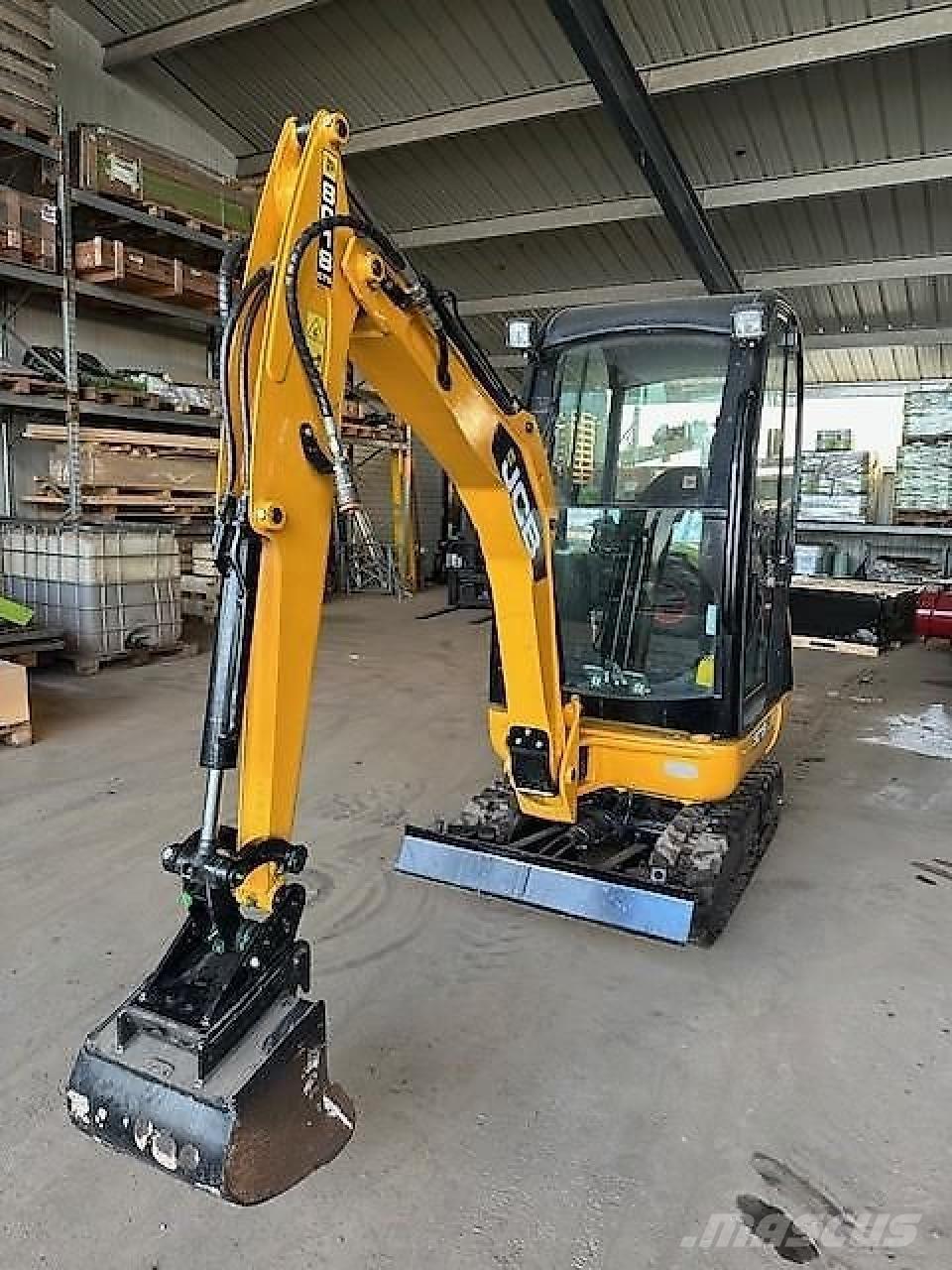 JCB 8018 CTS Minigrävare < 7t