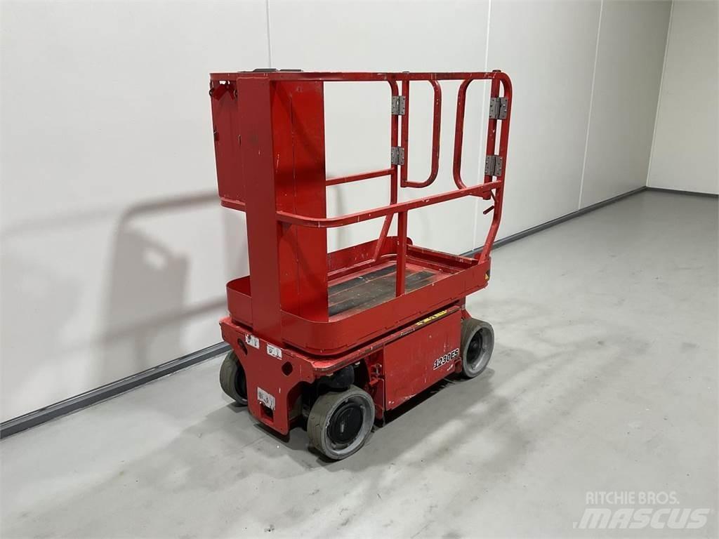 JLG 1230ES Saxliftar