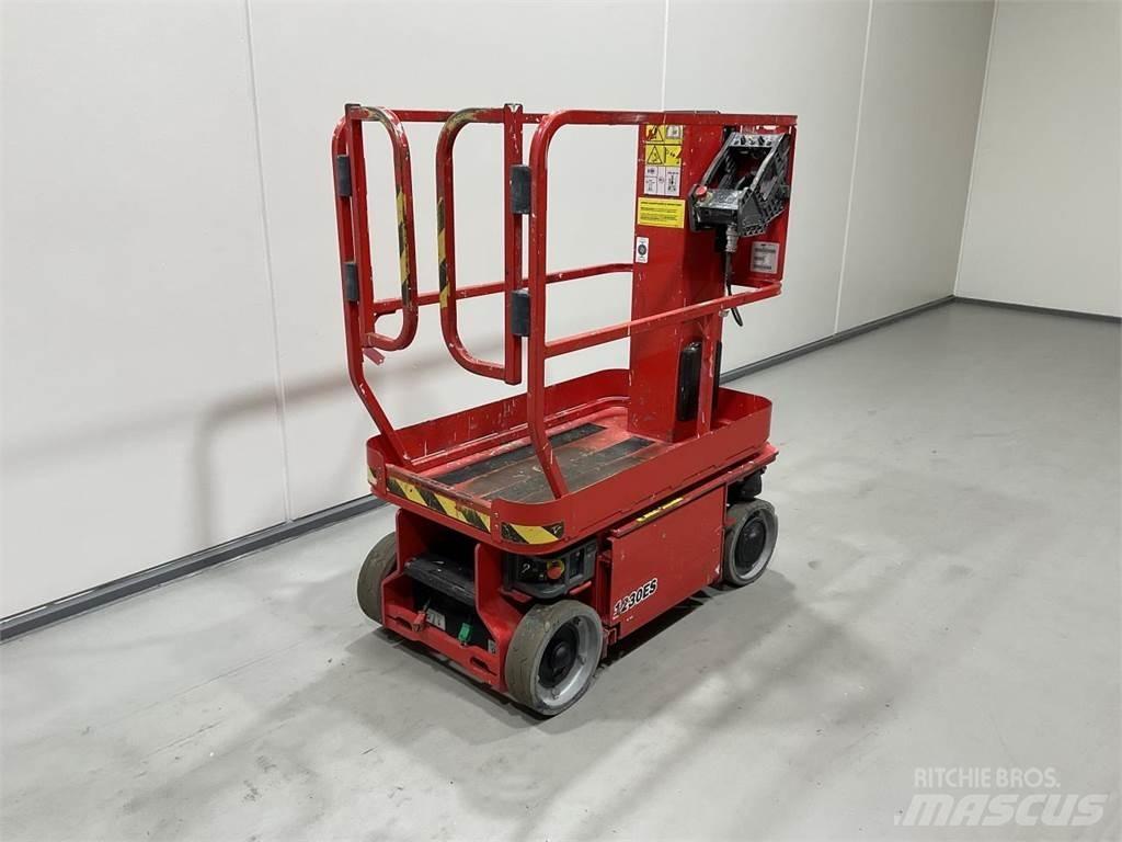 JLG 1230ES Saxliftar